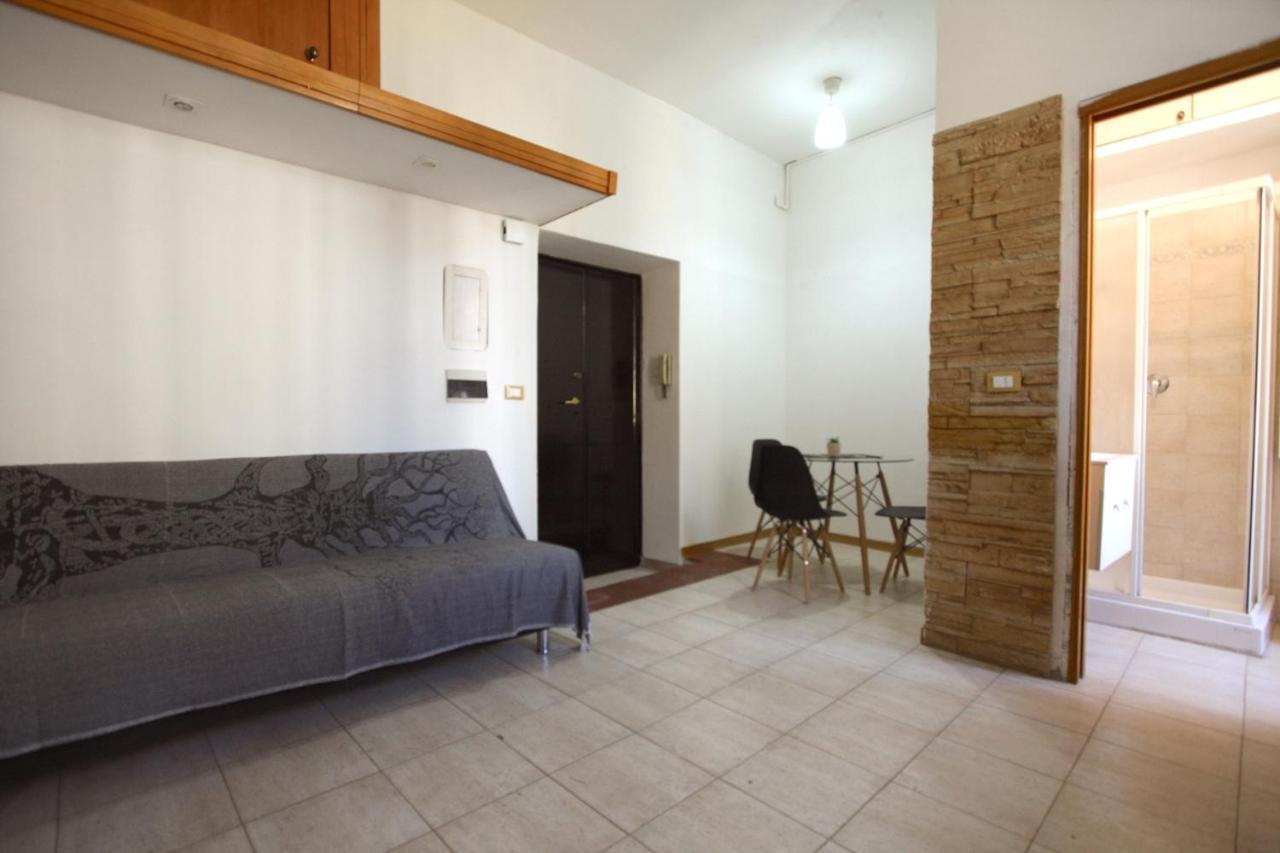San Giovanni Holiday House Apartman Róma Kültér fotó