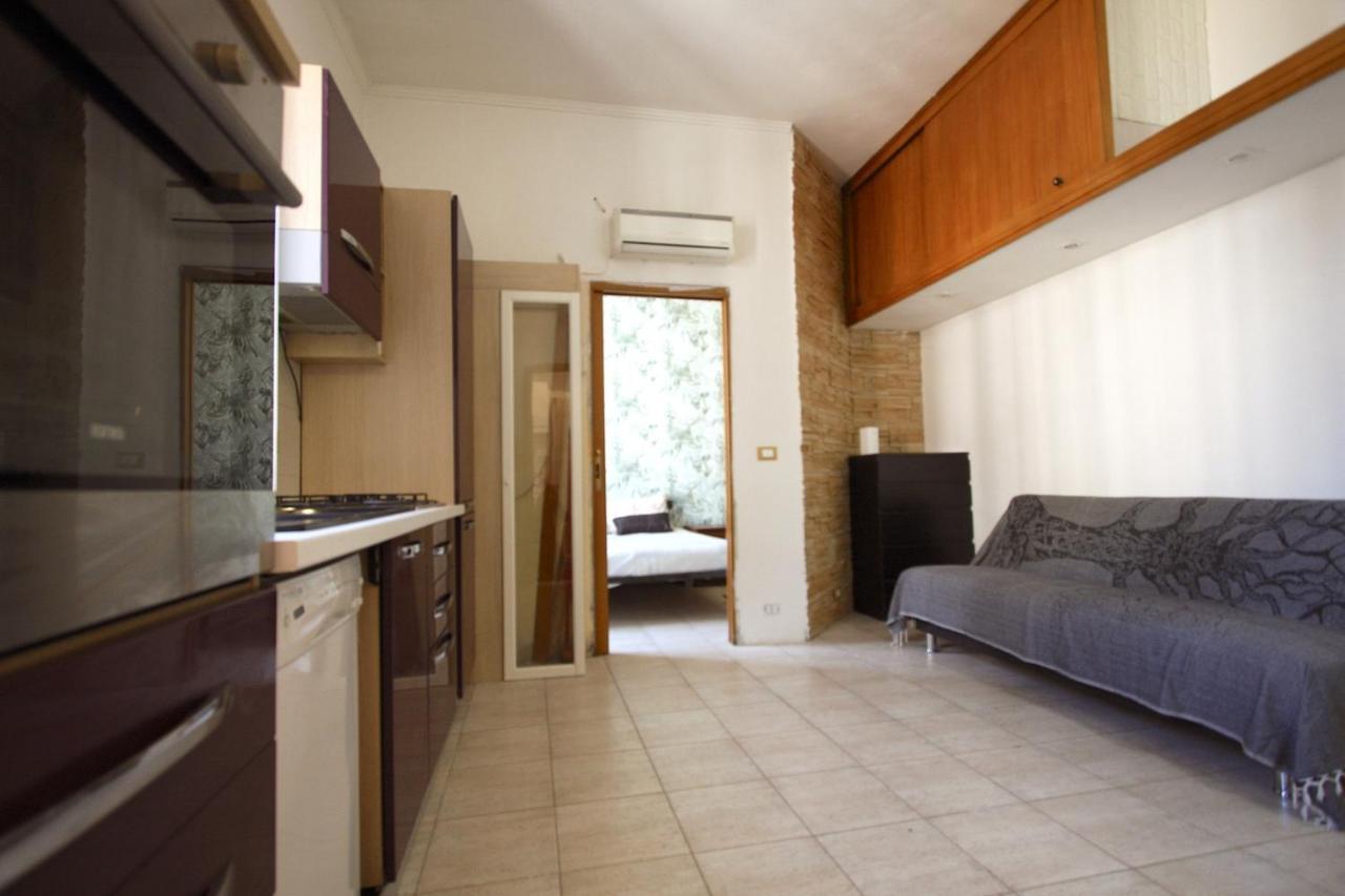 San Giovanni Holiday House Apartman Róma Kültér fotó